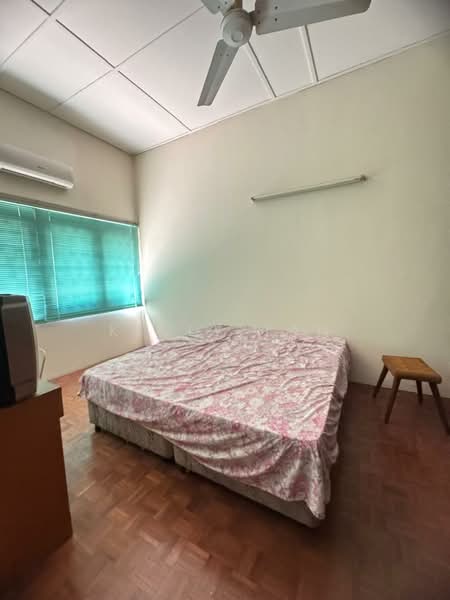 Bungalow for Rent in Taman Canning (Ipoh) - Kelly Tan - Bedroom - PropertyGuru.com.my