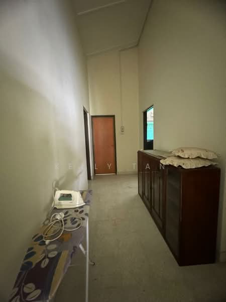 Bungalow for Rent in Taman Canning (Ipoh) - Kelly Tan - Corridor - PropertyGuru.com.my