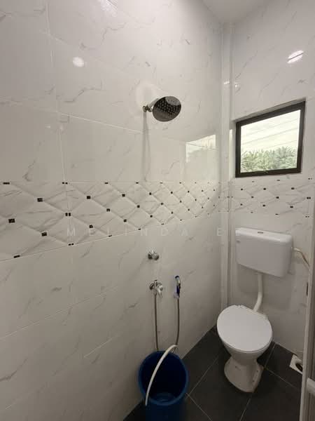 Flat for Sale at Merak - Melinda Ee - Bathroom - PropertyGuru.com.my
