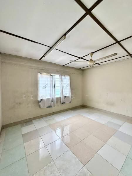 2-storey Terraced House for Sale in Taman Nora (Ulu Tiram) - Ee Fong Toh - Interior - PropertyGuru.com.my