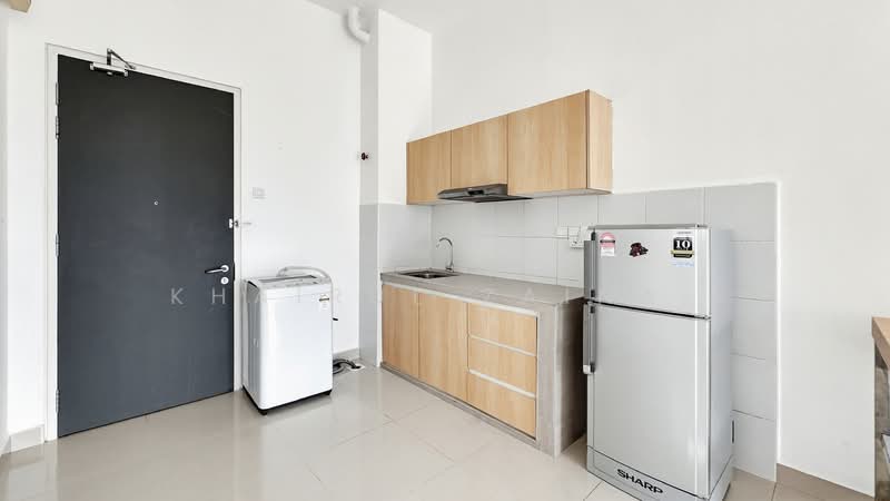 Service Residence for Sale at D'Pulze Cyberjaya - Khairul Zainal - Kitchen - PropertyGuru.com.my