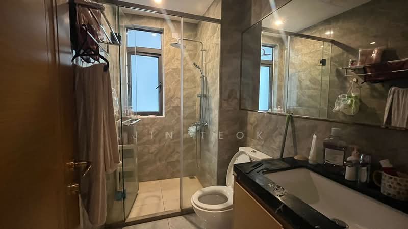 Service Residence for Sale at R&F Princess Cove Phase 1 - Jin Teok - Bathroom - PropertyGuru.com.my