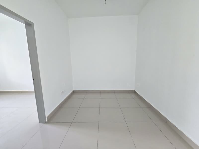 2-storey Terraced House for Sale in Amverton Hills (Sungai Buloh) - Josh Chong - Interior - PropertyGuru.com.my