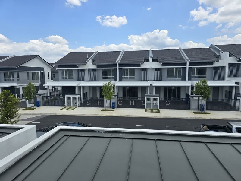 2-storey Terraced House for Sale in Amverton Hills (Sungai Buloh) - Josh Chong - Exterior - PropertyGuru.com.my