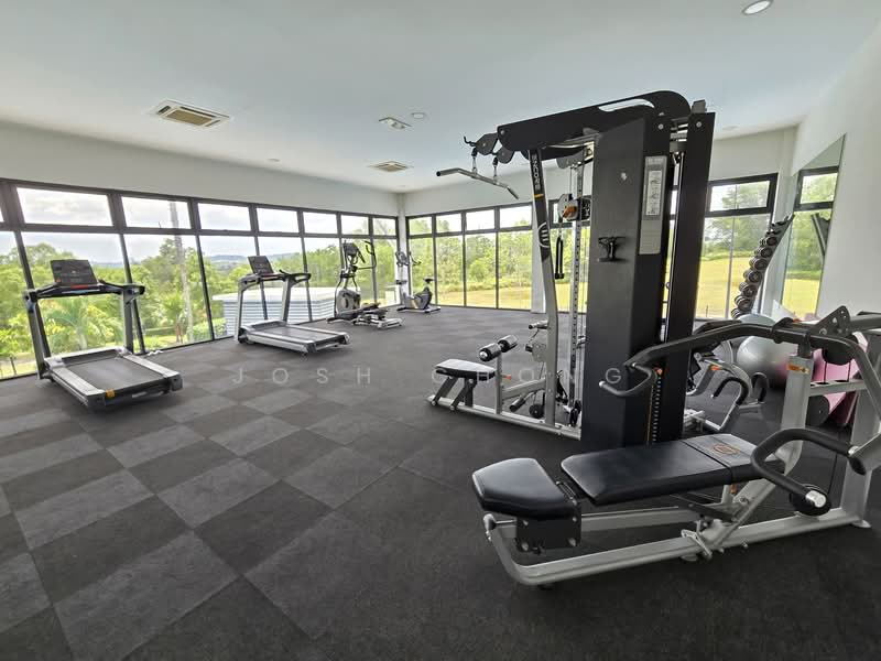 2-storey Terraced House for Sale in Amverton Hills (Sungai Buloh) - Josh Chong - Gym - PropertyGuru.com.my