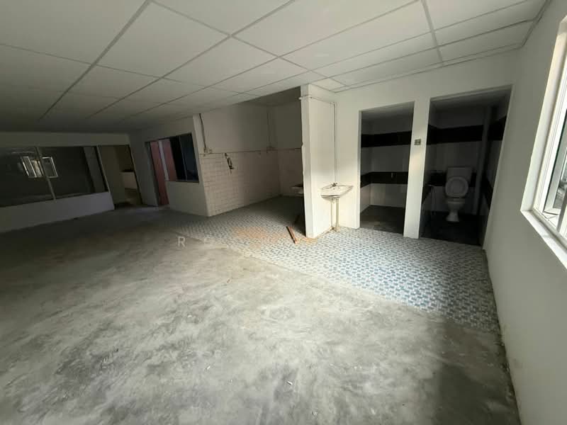 Shop for Rent in Taman Tasek (Johor Bahru) - Rochy Ng - PropertyGuru.com.my