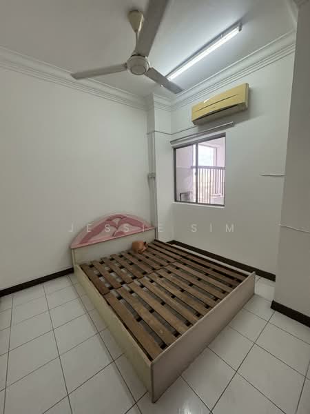 Condominium for Rent at The Pearl (Pearl Point) - Jessie Sim - Bedroom - PropertyGuru.com.my