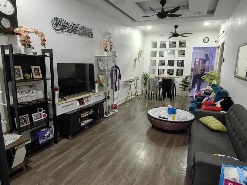 Puteri Wangsa Single Storey Terrace untuk Untuk Dijual - RM 498,000, Mac 2026 - Living Room - PropertyGuru.com.my