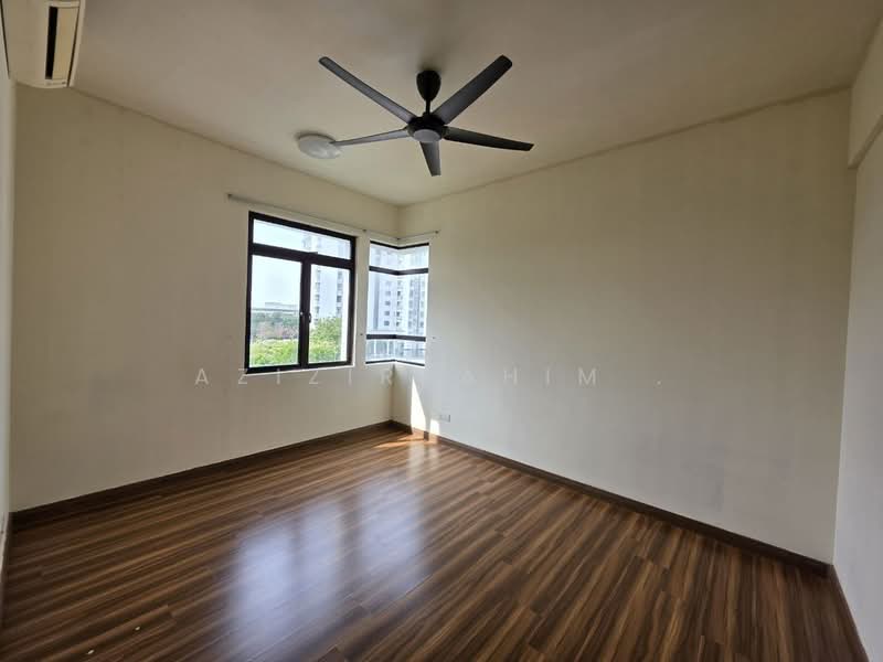 Condominium for Sale at Tamara - Azizirrahim . - Bedroom - PropertyGuru.com.my