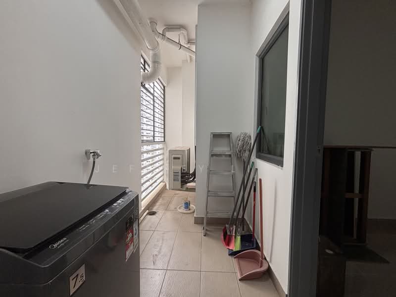 Amerin Residence untuk Untuk Disewa - RM 2,450 /bulan, Mac 2026 - Balcony - PropertyGuru.com.my