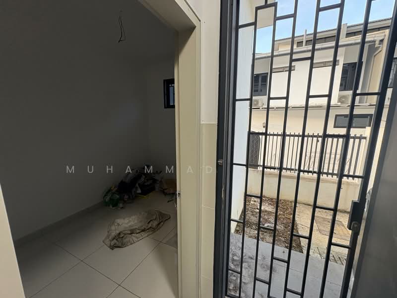 2-storey Terraced House for Sale in Elmina (Shah Alam) - Muhammad Affan - Entrance - PropertyGuru.com.my