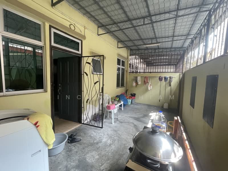 2-storey Terraced House for Sale in Bandar Bukit Tinggi 2 (Klang) - Vincent Chiam - Exterior - PropertyGuru.com.my