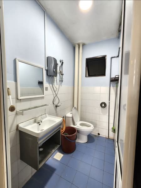 Apartment for Sale at Rose Villa Apartment - Jack Phoon - Bathroom - PropertyGuru.com.my