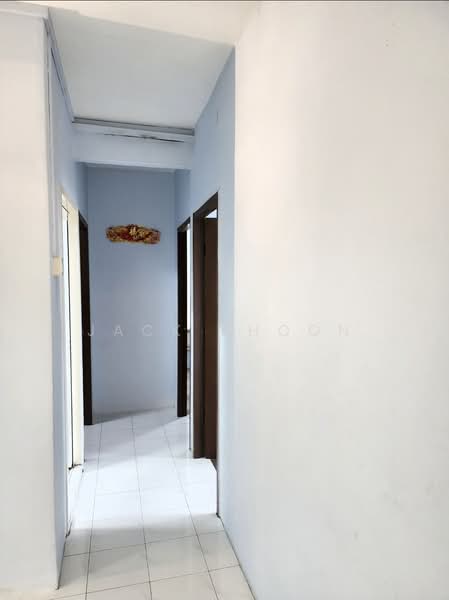 Apartment for Sale at Rose Villa Apartment - Jack Phoon - Corridor - PropertyGuru.com.my