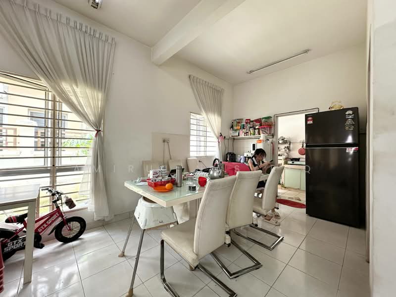 Setia Impian untuk Untuk Dijual - RM 650,000, Mac 2026 - Kitchen - PropertyGuru.com.my