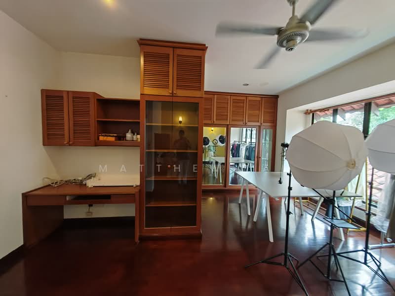 Bungalow for Sale in Seri Kembangan (Selangor) - Matthew Lai - Study - PropertyGuru.com.my