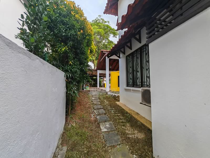 Bungalow for Sale in Seri Kembangan (Selangor) - Matthew Lai - Exterior - PropertyGuru.com.my
