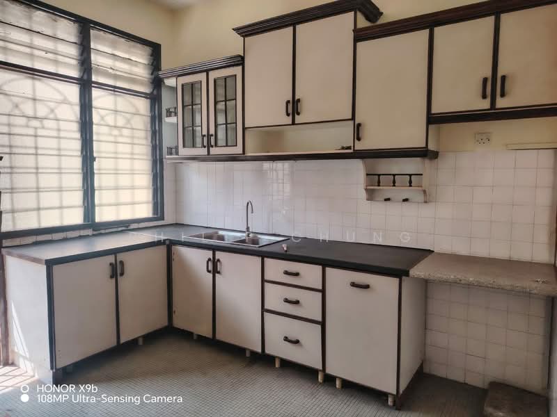 2-storey Terraced House for Rent in Taman Sri Kenari (Kajang) - Philip Chung - Kitchen - PropertyGuru.com.my