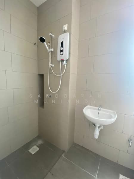 2-storey Terraced House for Sale in Lunas (Kedah) - Sanggaran Muniandy - Bathroom - PropertyGuru.com.my