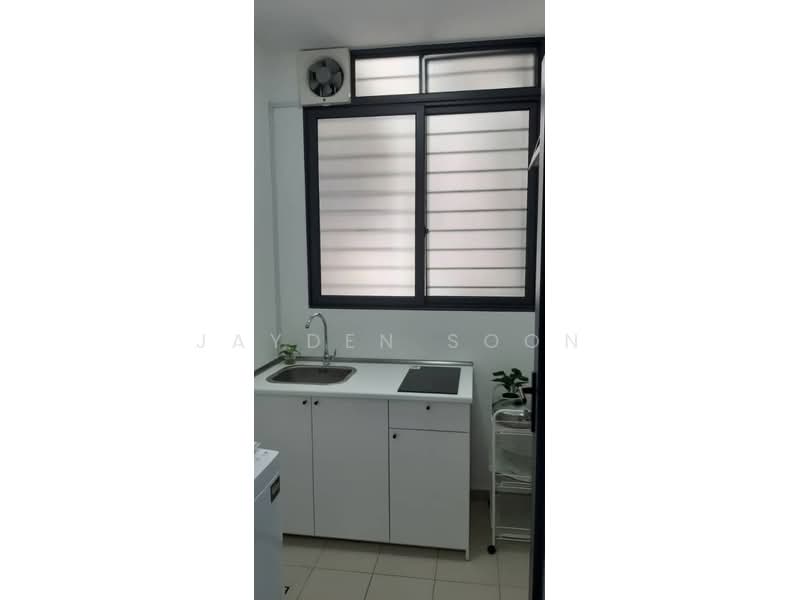 Condominium for Rent at Queens Residences Q1 @ Queens Waterfront - Jayden Soon - Kitchen - PropertyGuru.com.my