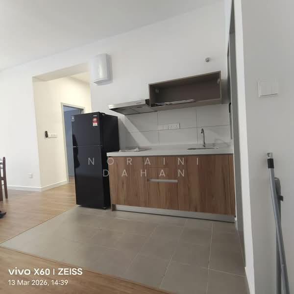 Service Residence for Sale at Helix2 @ PJ South - Noraini Dahan - Kitchen - PropertyGuru.com.my