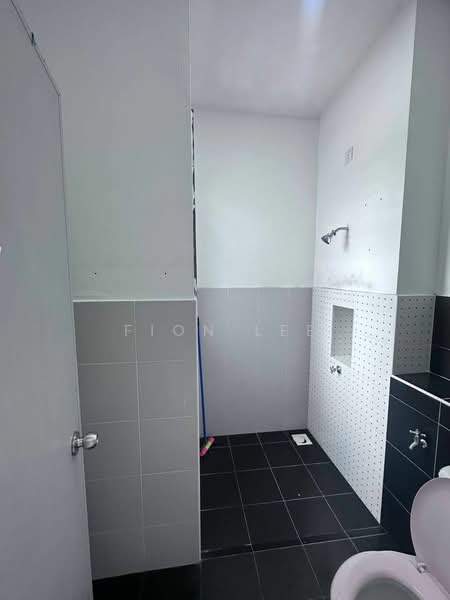 Taman Bukit Indah untuk Untuk Disewa - RM 2,300 /bulan, Mac 2026 - Bathroom - PropertyGuru.com.my
