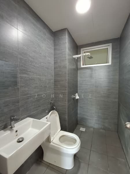 Gaya Resort Homes untuk Untuk Disewa - RM 1,400 /bulan, Mac 2026 - Bathroom - PropertyGuru.com.my