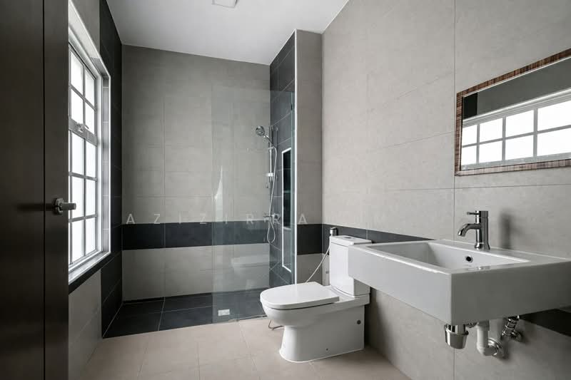 2.5-storey Terraced House for Sale in Cyberjaya (Selangor) - Azizirrahim . - Bathroom - PropertyGuru.com.my