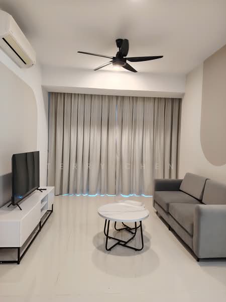 Servis Apartment untuk Disewa di Met 1 Residences - Terry Chen - Living Room - PropertyGuru.com.my