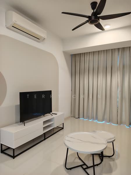 Servis Apartment untuk Disewa di Met 1 Residences - Terry Chen - Living Room - PropertyGuru.com.my