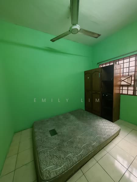 Vista Indah Putra untuk Untuk Dijual - RM 249,999, Mac 2026 - Bedroom - PropertyGuru.com.my