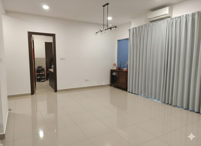 Villa Heights @ Taman Equine untuk Untuk Dijual - RM 2,400,000, Mac 2026 - Living Room - PropertyGuru.com.my