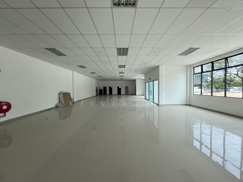 Factory for Rent in Taman Desa Cemerlang (Ulu Tiram) - Kelvin Lai - Interior - PropertyGuru.com.my