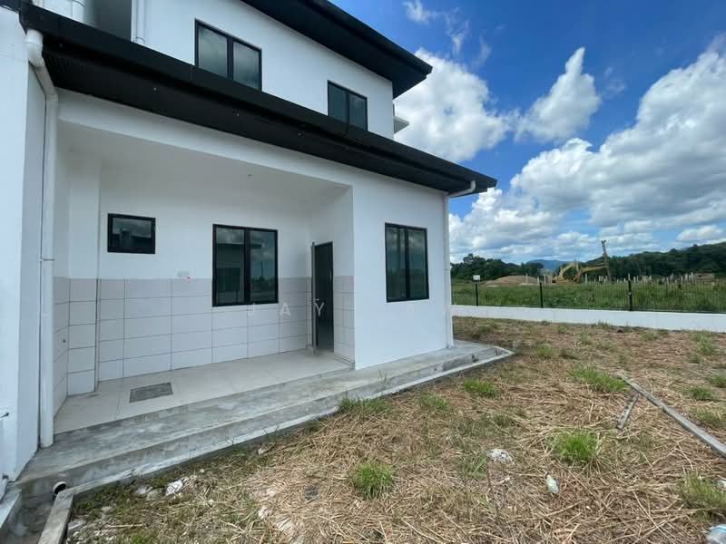 2-storey Terraced House for Sale in Moyan (Kuching) - Jay Law - Exterior - PropertyGuru.com.my
