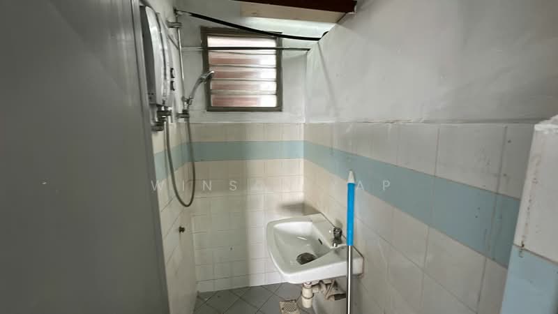 Flat for Sale at Rumah Pangsa Permas Jaya - Winson Yap - Bathroom - PropertyGuru.com.my