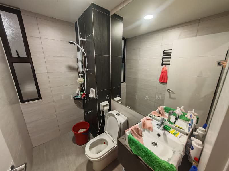 Condominium for Sale at Admiral Residences - Thomas Lam - Bathroom - PropertyGuru.com.my