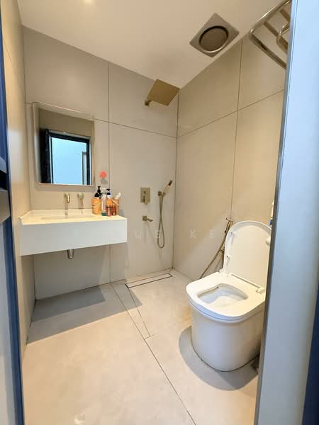 Putri Indah Condominium untuk Untuk Disewa - RM 1,000 /bulan, Mac 2026 - Bathroom - PropertyGuru.com.my