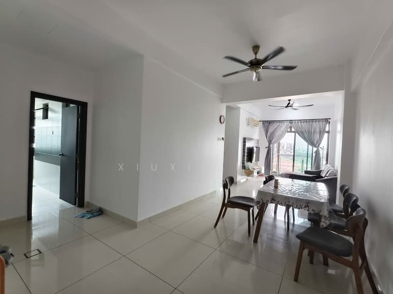 Service Residence for Sale at D'Inspire Residence (Inspira Bestari) - Xiuxiu Ng - Living Room - PropertyGuru.com.my