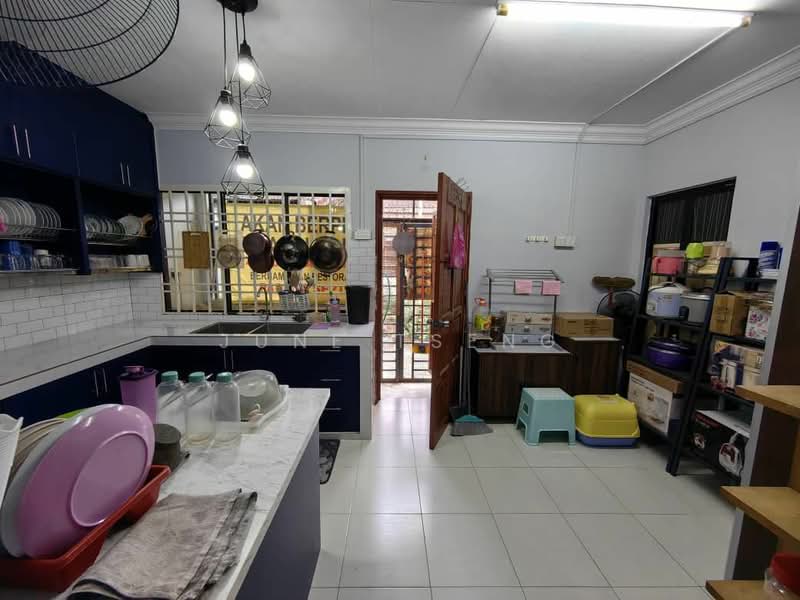 1-storey Terraced House for Sale in Taman Puteri Wangsa (Ulu Tiram) - June Tseng - PropertyGuru.com.my