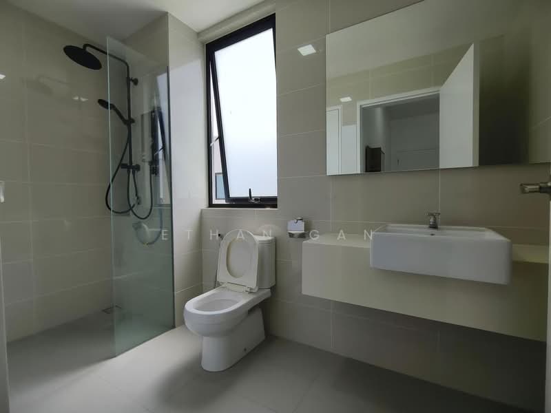 2-storey Terraced House for Rent in Gelang Patah (Johor) - Ethan Gan - Bathroom - PropertyGuru.com.my