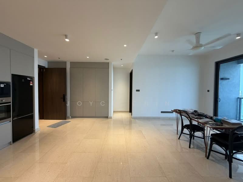 Marriott Residence @ Gurney untuk Untuk Dijual - RM 2,800,000, Mac 2026 - Living Room - PropertyGuru.com.my