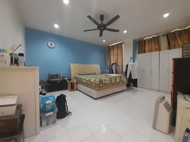 Bandar Bukit Tinggi 2 untuk Untuk Dijual - RM 1,300,000, Mac 2026 - Bedroom - PropertyGuru.com.my