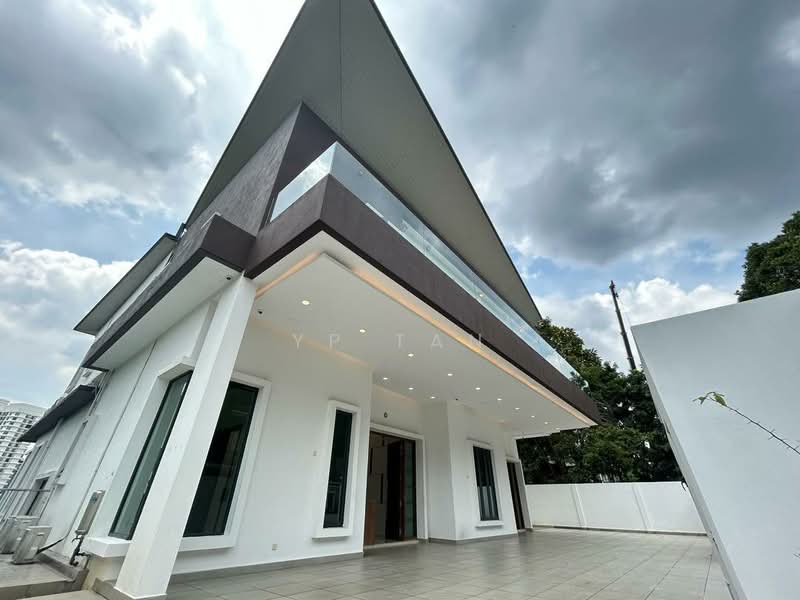 Bungalow for Sale in Country Heights Damansara (Kuala Lumpur) - YP Tan - Exterior - PropertyGuru.com.my