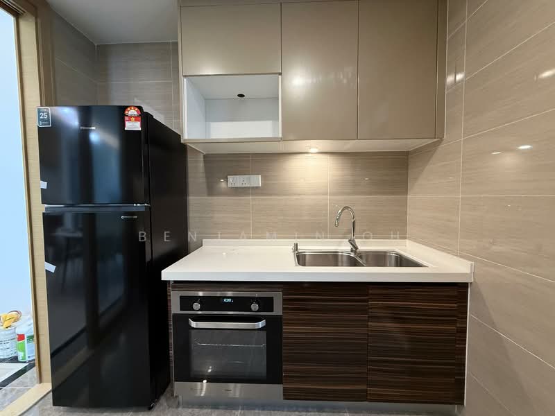 Condominium for Rent at R&F Princess Cove Phase 2-Seine Region - Benjamin Oh - Kitchen - PropertyGuru.com.my