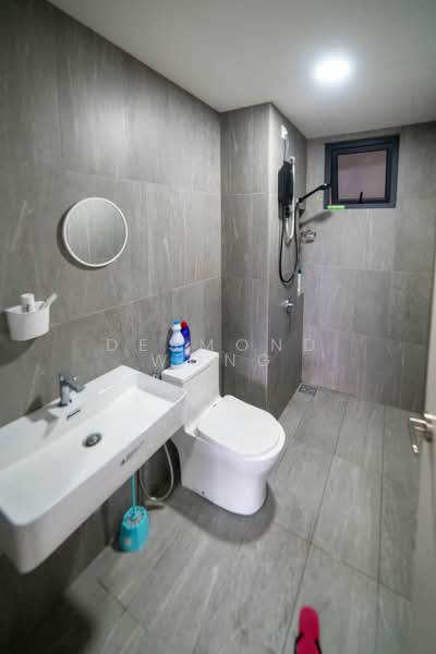 Savvy @ Riana Dutamas untuk Untuk Disewa - RM 2,199 /bulan, Mac 2026 - Bathroom - PropertyGuru.com.my