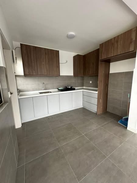 Service Residence for Rent at Aurora Subang Jaya - Josh Chai - Kitchen - PropertyGuru.com.my