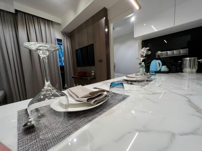 Service Residence for Sale at Star Residences One - Jamie Chen - Kitchen - PropertyGuru.com.my