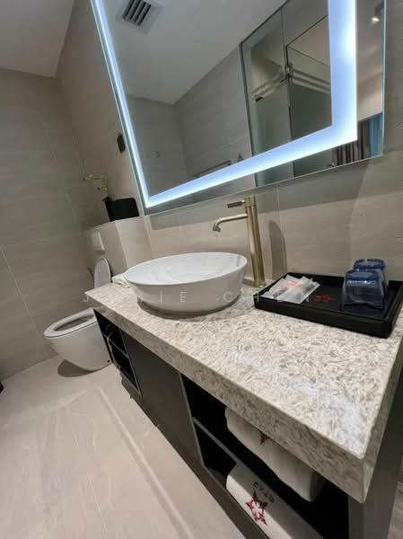 Service Residence for Sale at Star Residences One - Jamie Chen - Bathroom - PropertyGuru.com.my