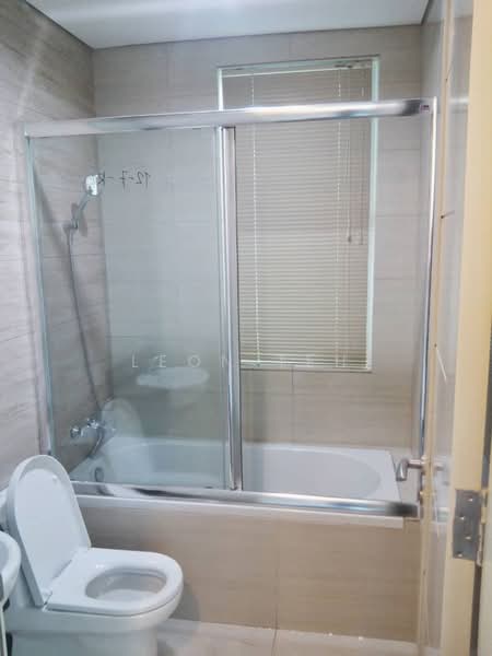 Service Residence for Sale at Glomac Damansara - Leon Teh - Bathroom - PropertyGuru.com.my