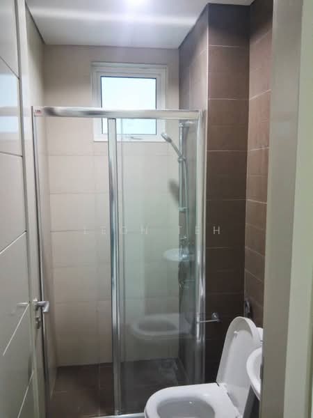 Service Residence for Sale at Glomac Damansara - Leon Teh - Bathroom - PropertyGuru.com.my